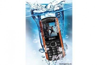 Buscas comprar un móvil resistente al agua